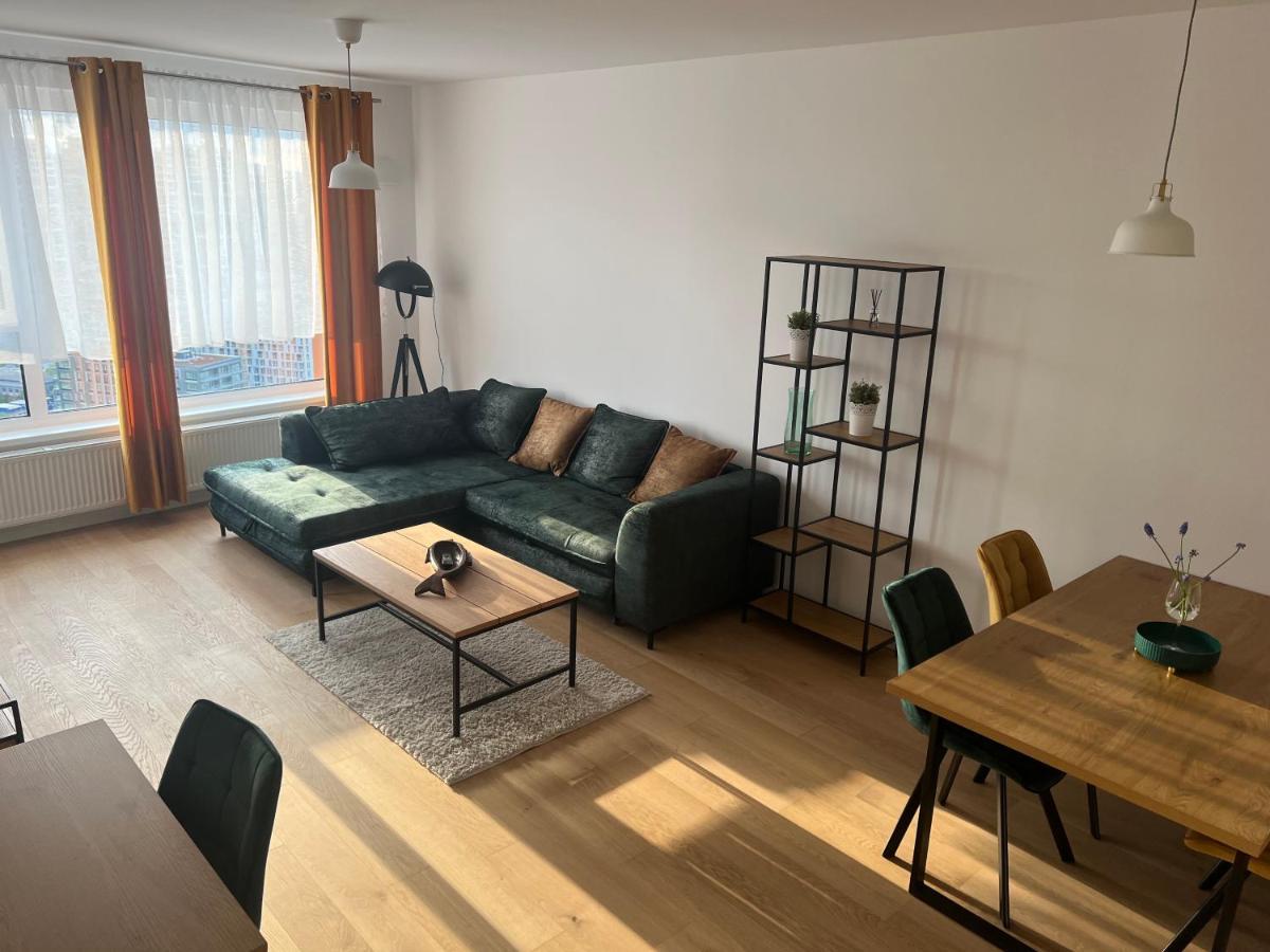 New Downtown Apartment Couple Minute From The Old Town Bratislava Ngoại thất bức ảnh
