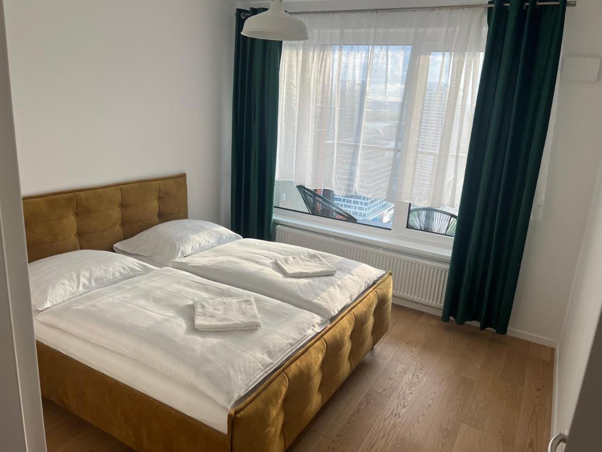 New Downtown Apartment Couple Minute From The Old Town Bratislava Ngoại thất bức ảnh